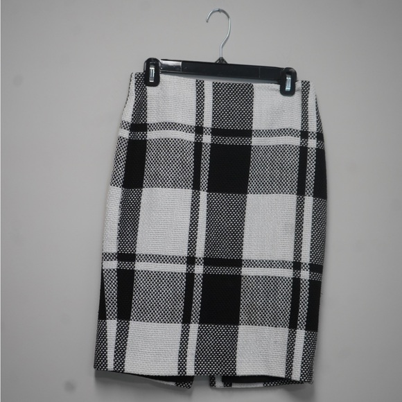 Vince Camuto Monochrome Plaid Pencil Skirt - Picture 1 of 3